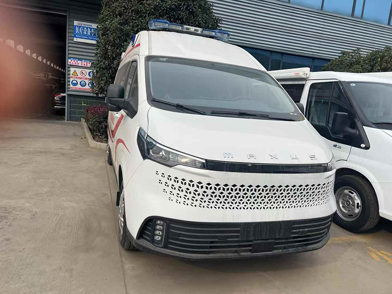 依维柯聚星救护车