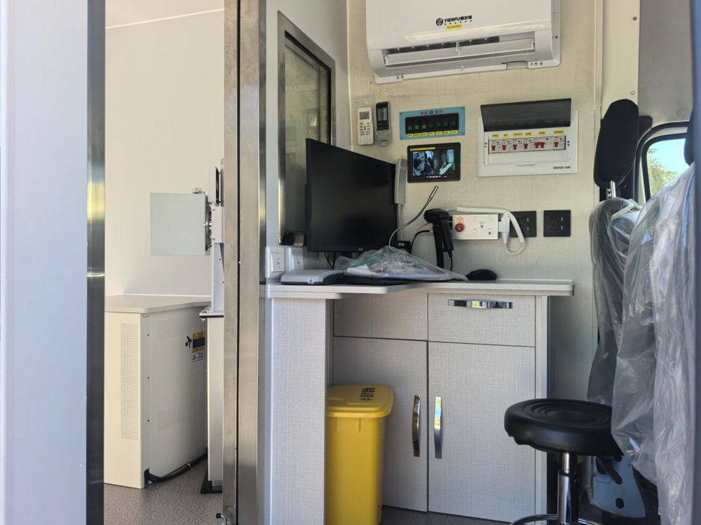 新款江铃福顺DR健康医疗体检车