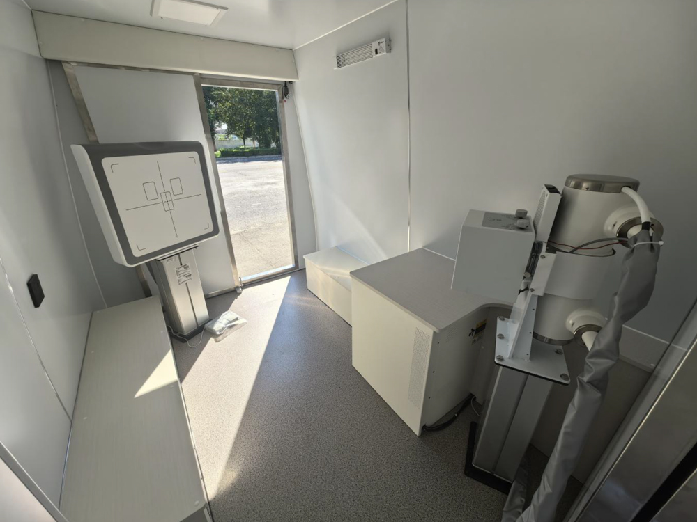 新款江铃福顺DR健康医疗体检车