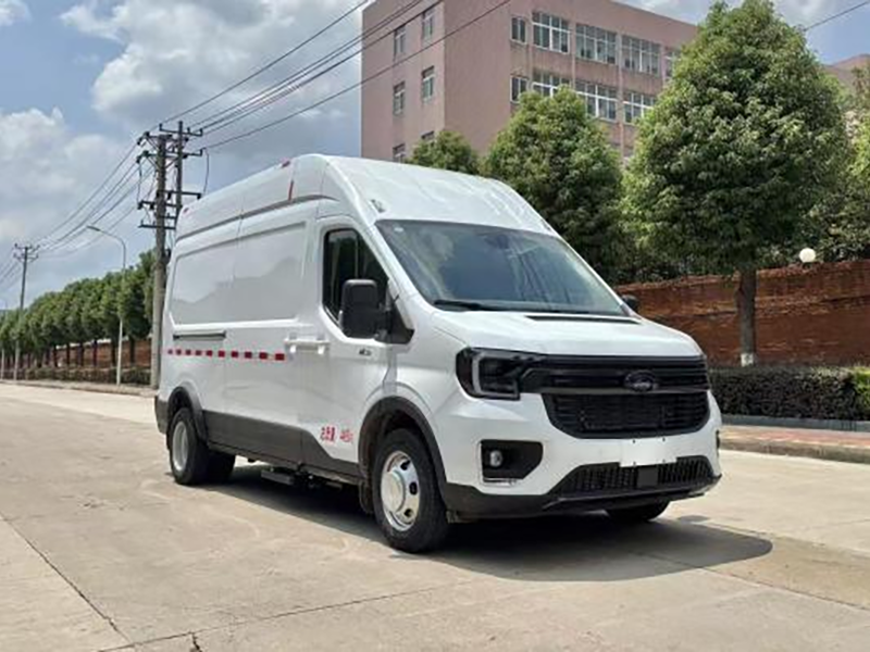 福特T8长轴高顶DR体检车