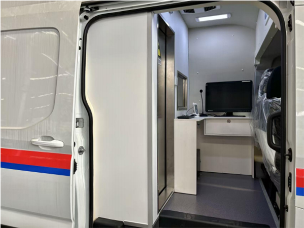 福特T8长轴高顶DR体检车